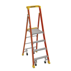 Werner IA Fiberglass Podium Step Ladder with castors